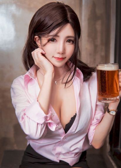 色哺乳xxxxxhd_4K免费观看韩国
